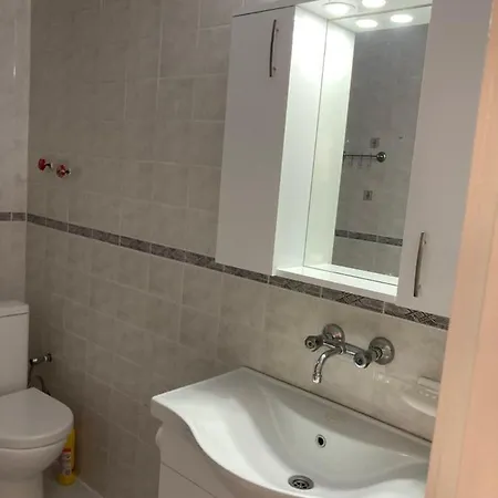 Apartment Marita דירה *